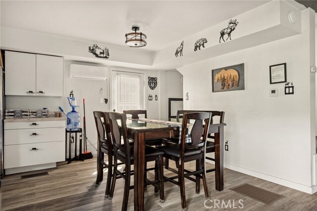 Foto del edificio - 28224 Larchmont Ln