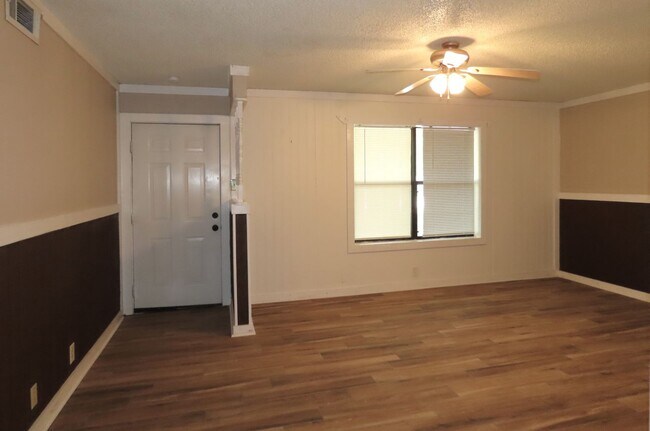 Foto del edificio - Bullard ISD! Lovely 3 Bedroom, 1-1/2 Bath ...