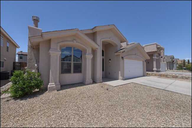 Foto del edificio - 12588 Paseo Lindo Dr