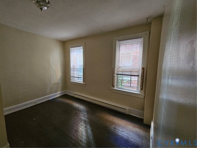 Building Photo - 3007 Ellwood Ave