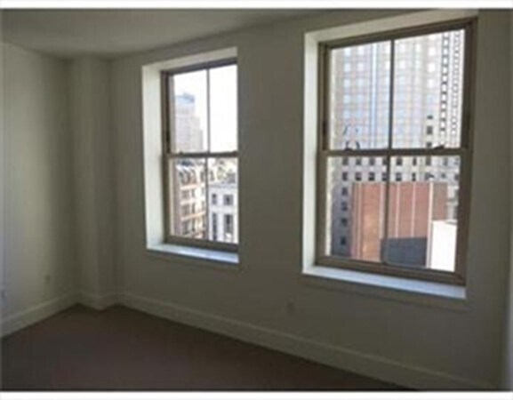 Building Photo - 181 Essex St