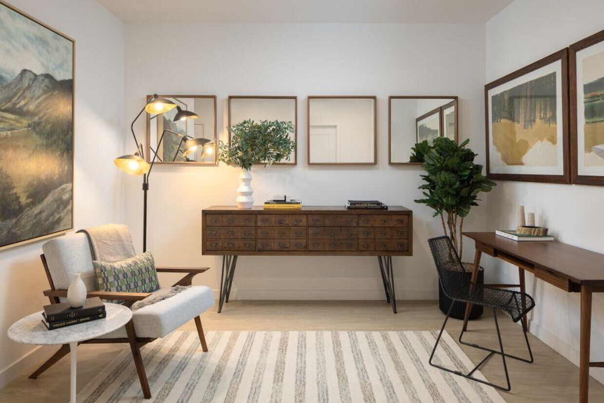 Foto principal - 1001 N Shoreline Blvd