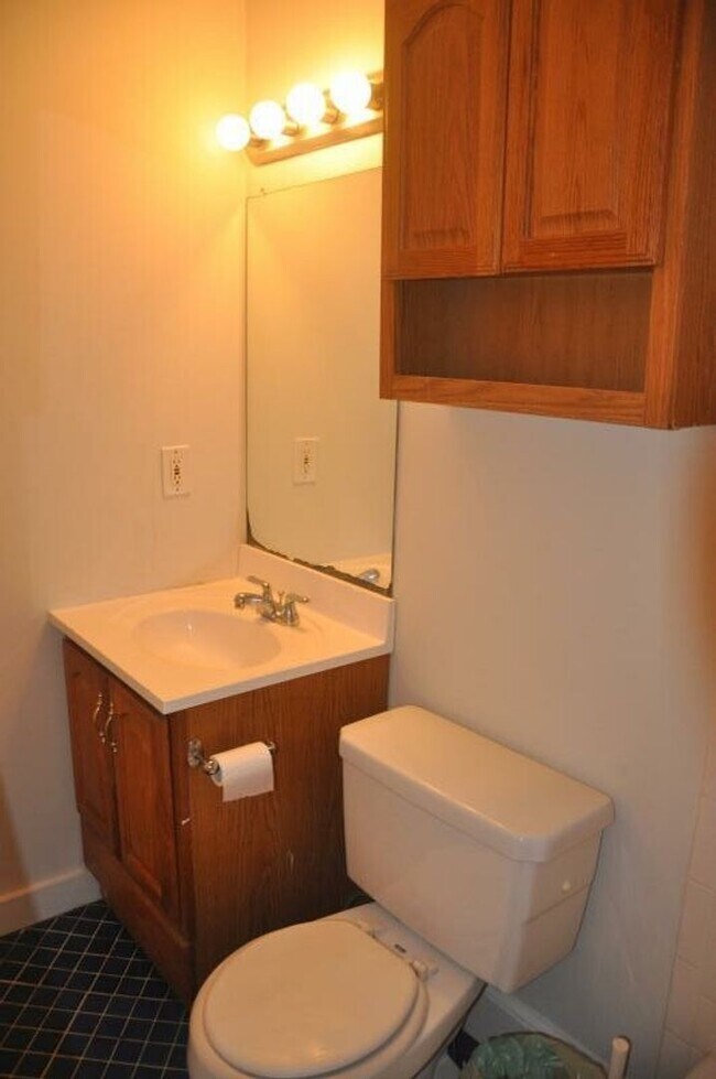 Foto del edificio - 842 Huntington Ave