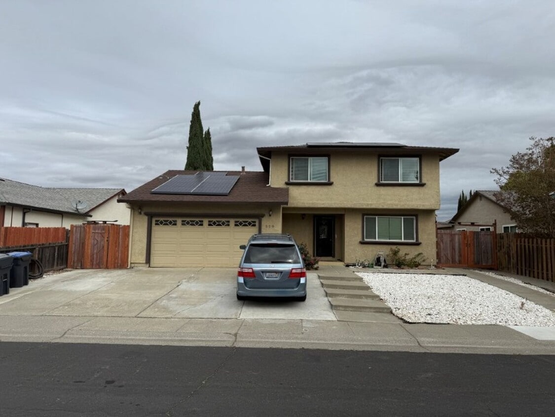 Primary Photo - Unique 5 Bedroom 2 Story w/ Solar Suisun *...