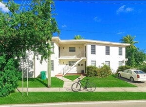 Building Photo - 2757 NW 11th St