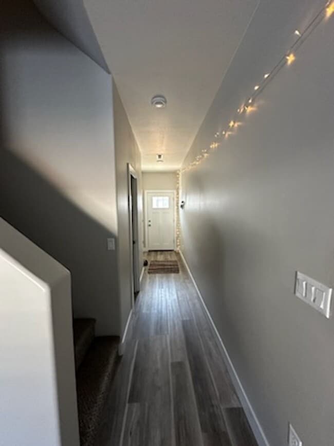 Foto del edificio - Three bedroom, 2.5 bath townhome