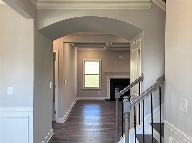 Foto del edificio - 4438 Chestnut Oak Wy