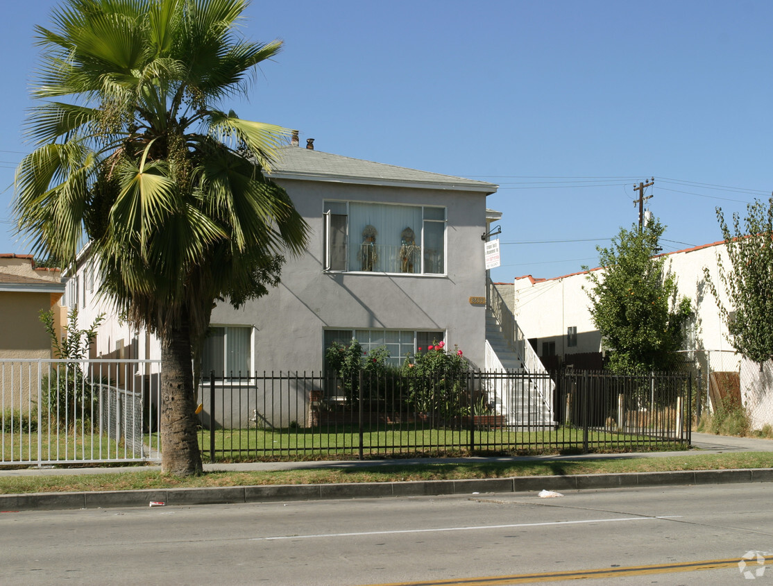 Building Photo - 8633 State St