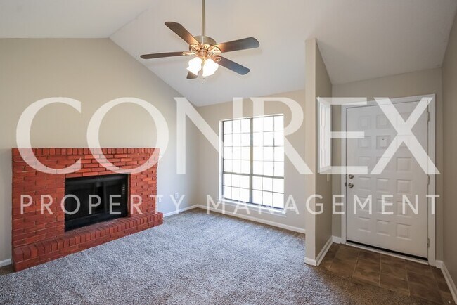 Building Photo - Minutes Away from Fort Gordon!