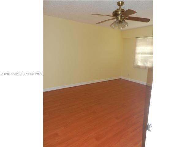 Building Photo - 1000 SW 125th Ave