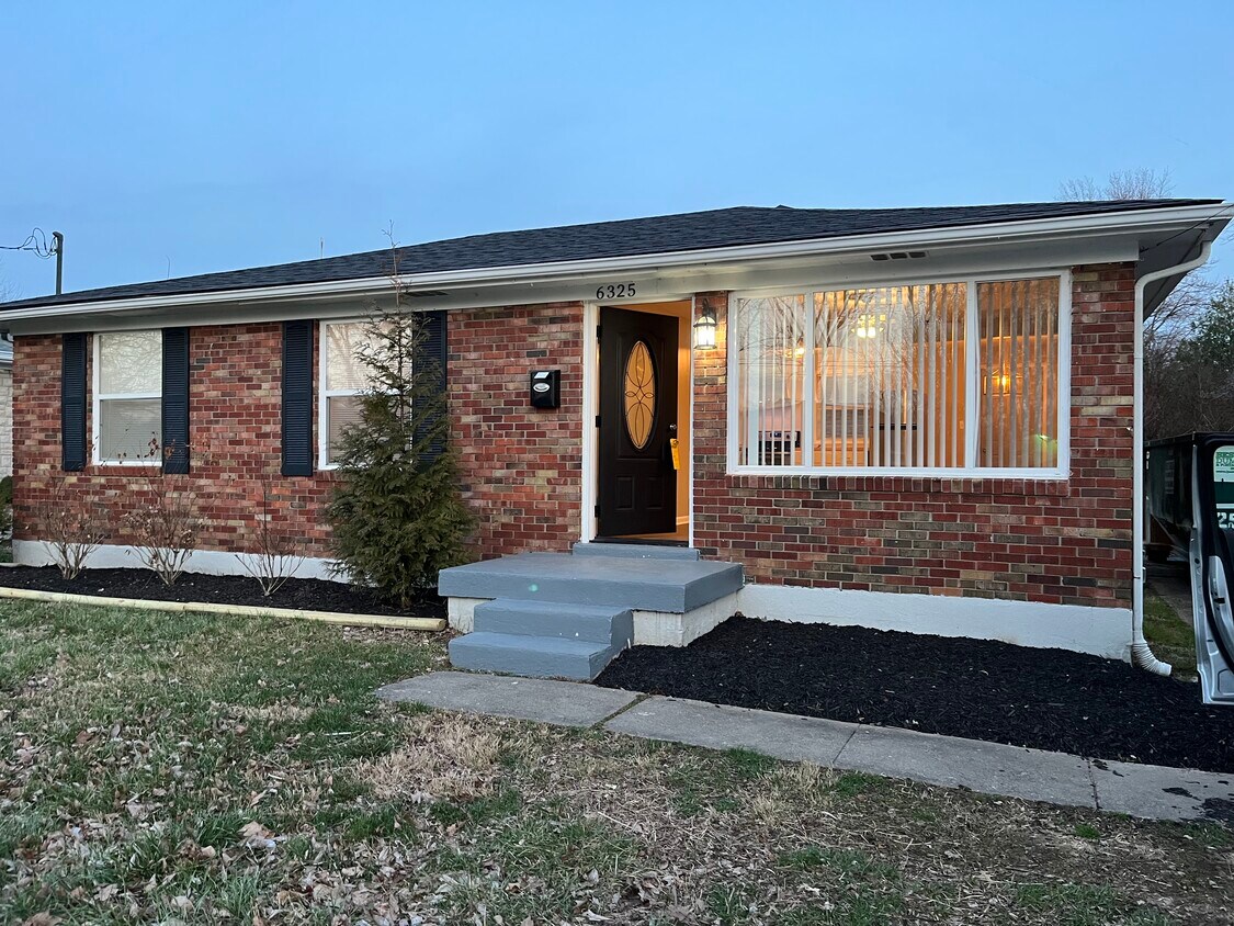6325 Krause Ave, Louisville, KY 40216 House Rental in Louisville, KY