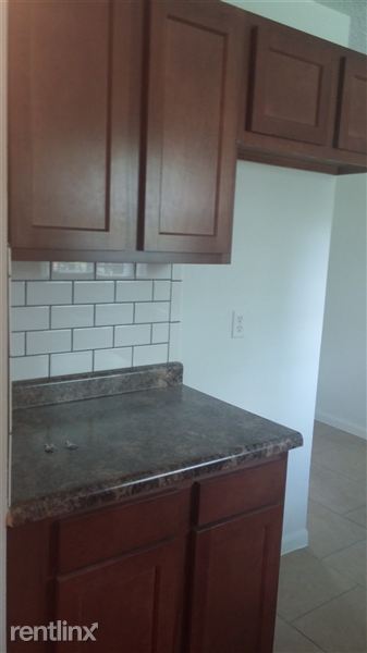 Building Photo - 6046 E 39th St