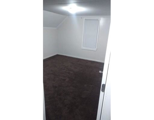 Building Photo - 10 Foley St