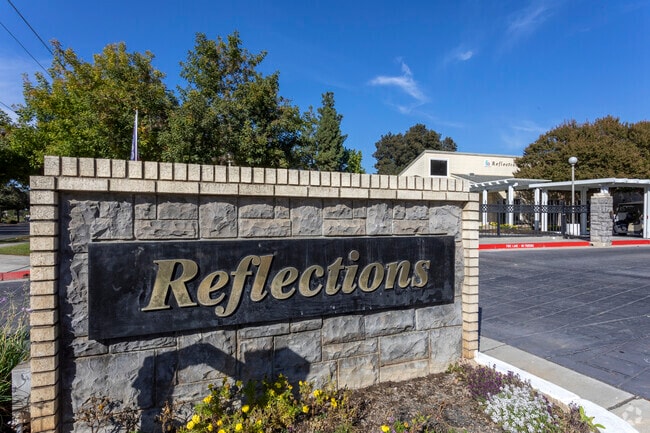 Building Photo - Reflections Apartment Homes