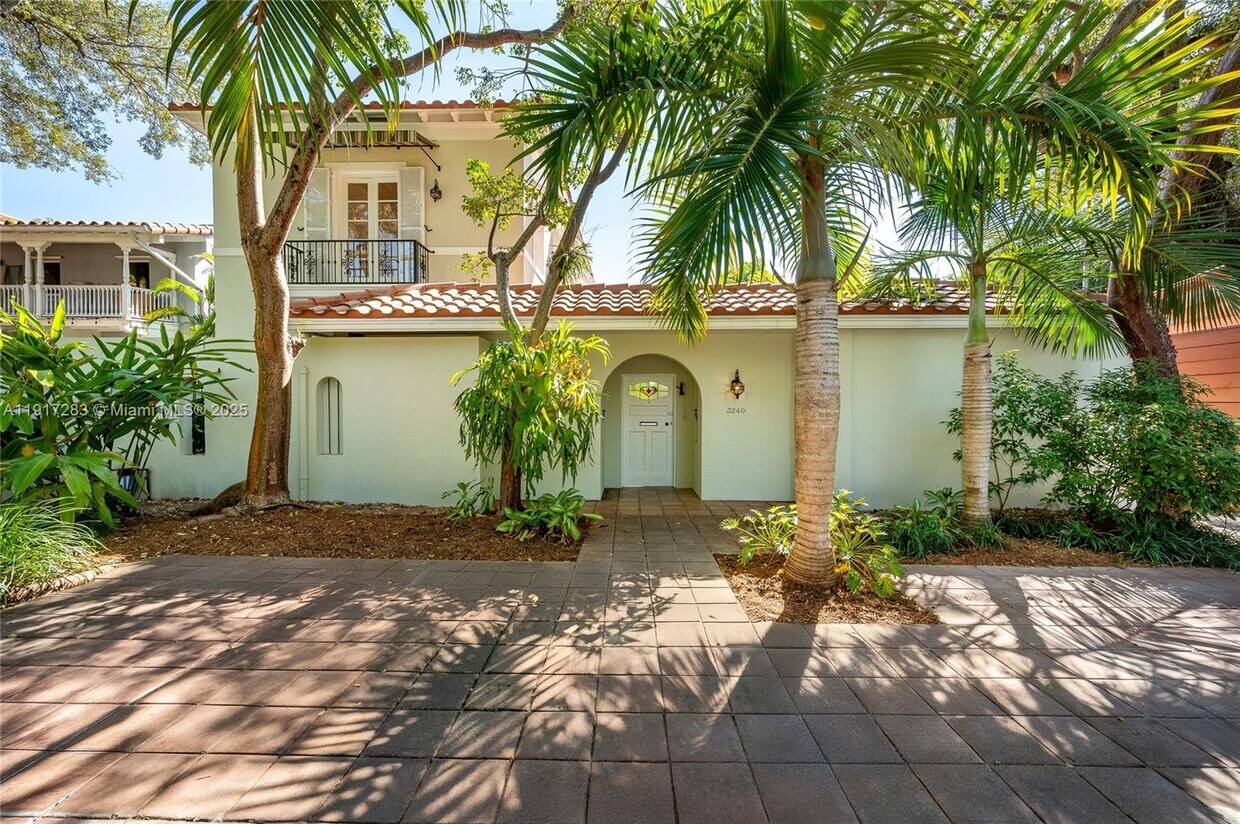 Foto principal - 3240 Morris Ln