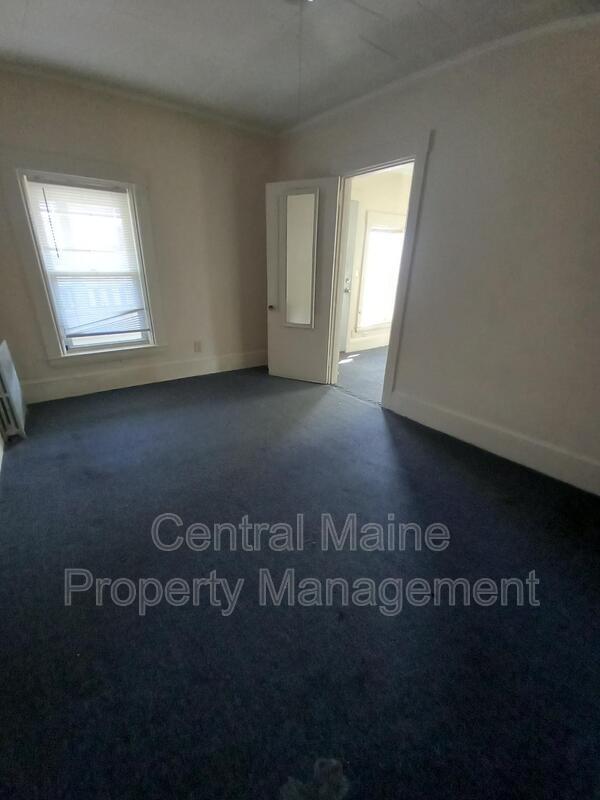 Building Photo - 8 Chapel St