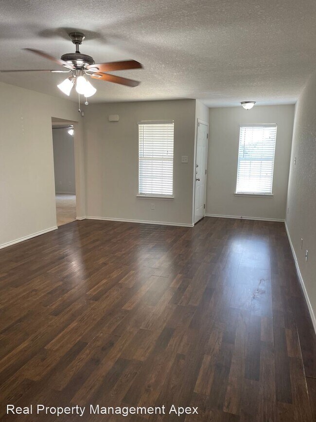 Foto del edificio - 3 br, 2 bath House - 10825 Snow Pea Dr.