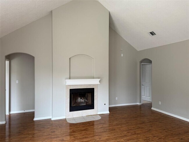 Building Photo - 23110 Oxbow Trail