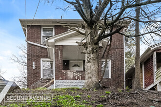 Building Photo - 1942 Laketon Rd