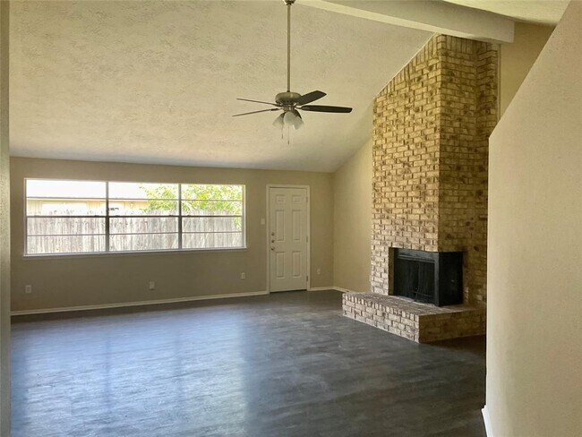 Foto del edificio - 15019 Rockington Ln