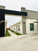 Building Photo - 13 N 39th St