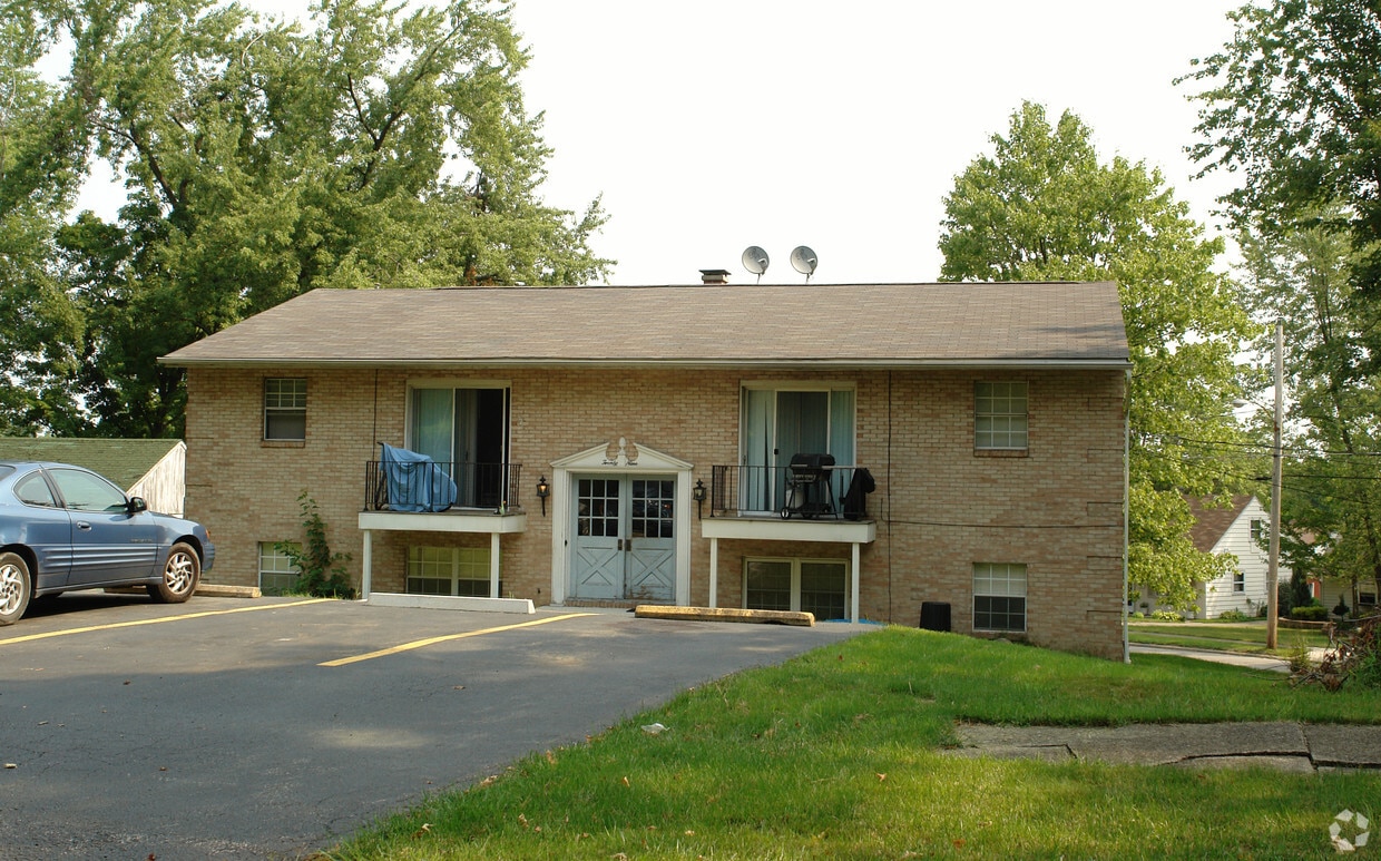 Building Photo - 29 N Yorkshire Blvd