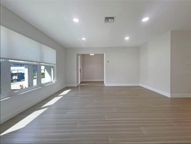 Foto del edificio - 790 Harvard St