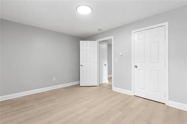 Building Photo - 30 Victoria St