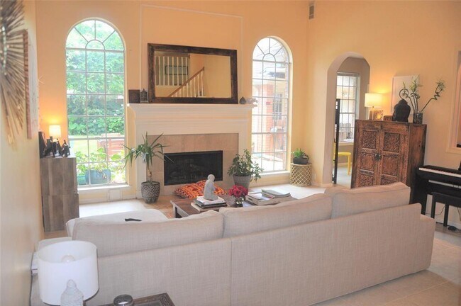 Foto del edificio - 5631 Cottonmist Ct