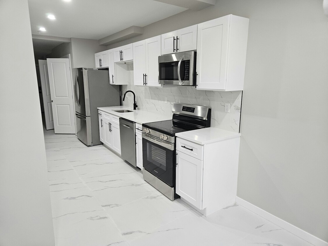 Foto principal - 1487 5th Ave