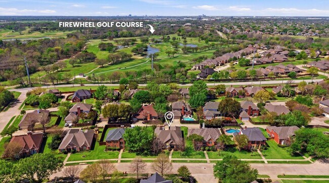 Foto del edificio - 6613 Barclay Ln