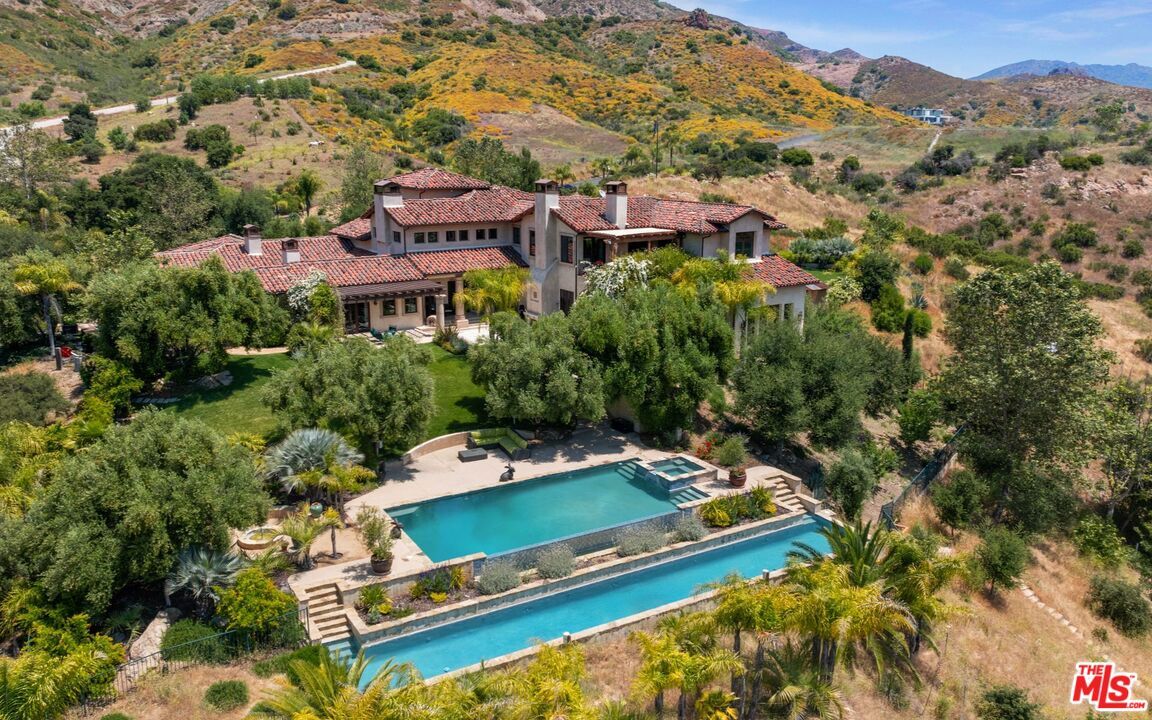 Primary Photo - 31823 Lobo Canyon Rd