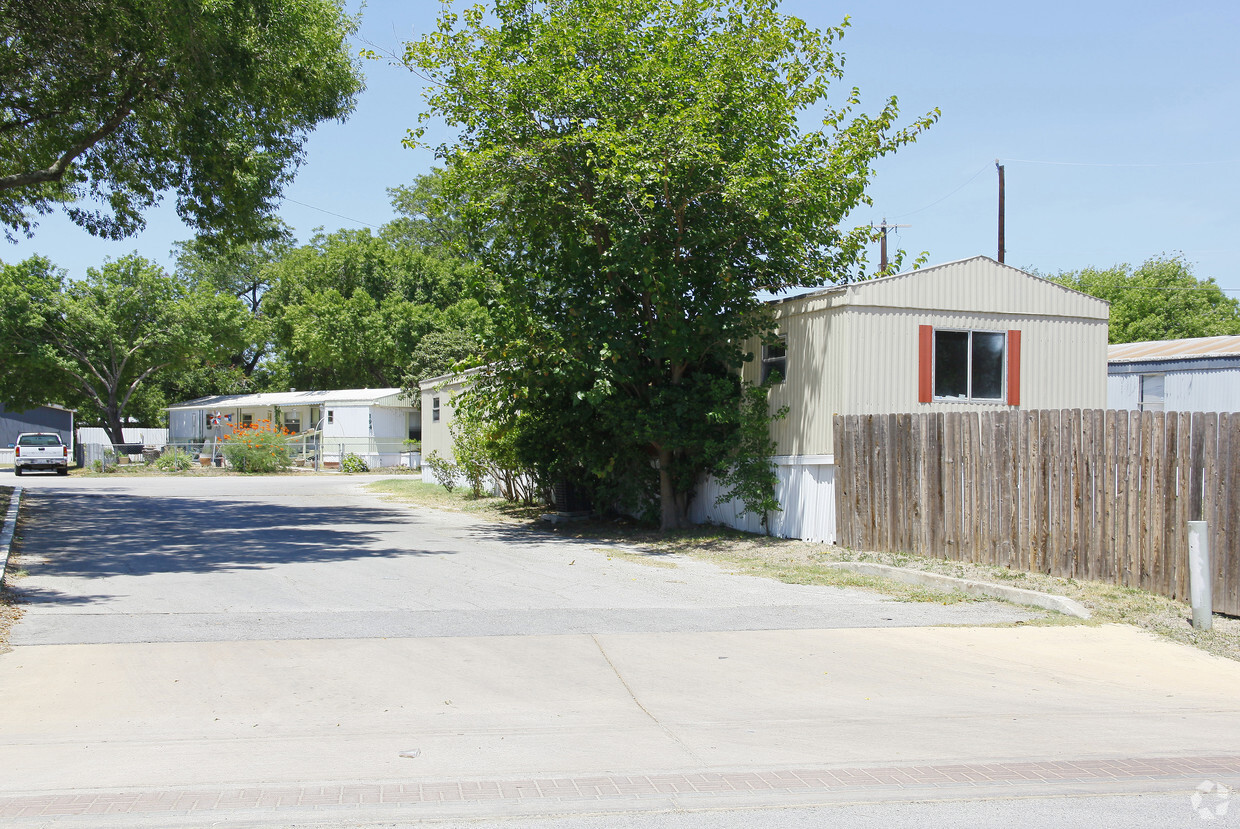 Primary Photo - Mission Trial Mobile Home Park