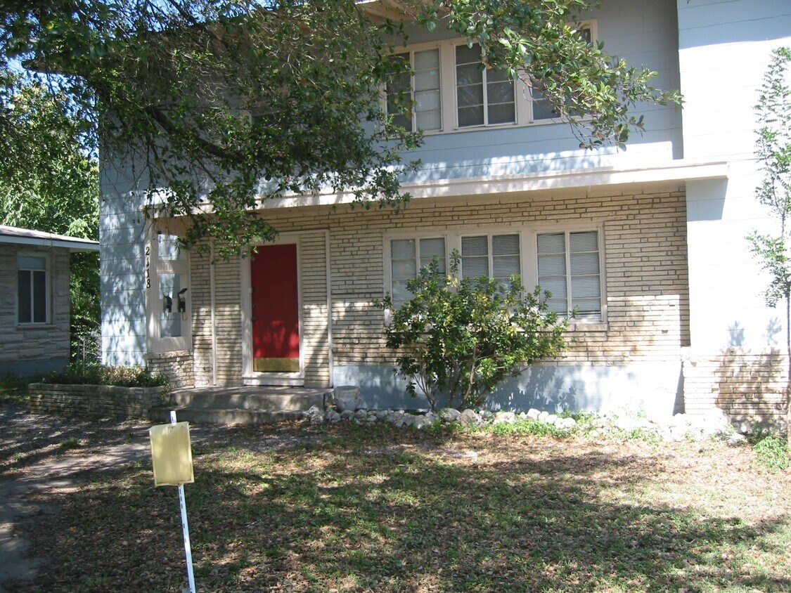 Primary Photo - 2118 Wilson