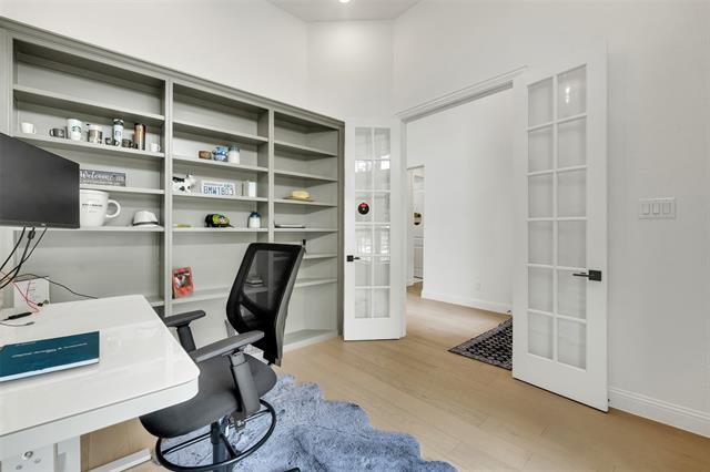 Foto del edificio - 3201 Casablanca St