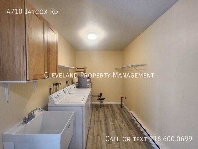 Building Photo - 4710 Jaycox Rd