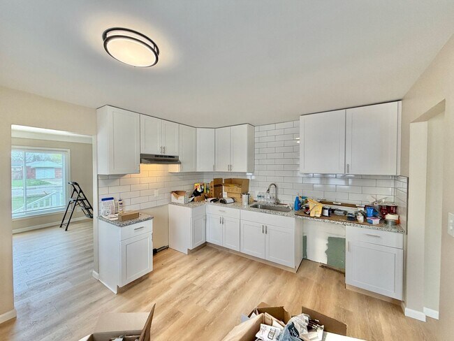 Foto del edificio - Under Renovation – Reserve This Beautiful Home Before It’s Finished