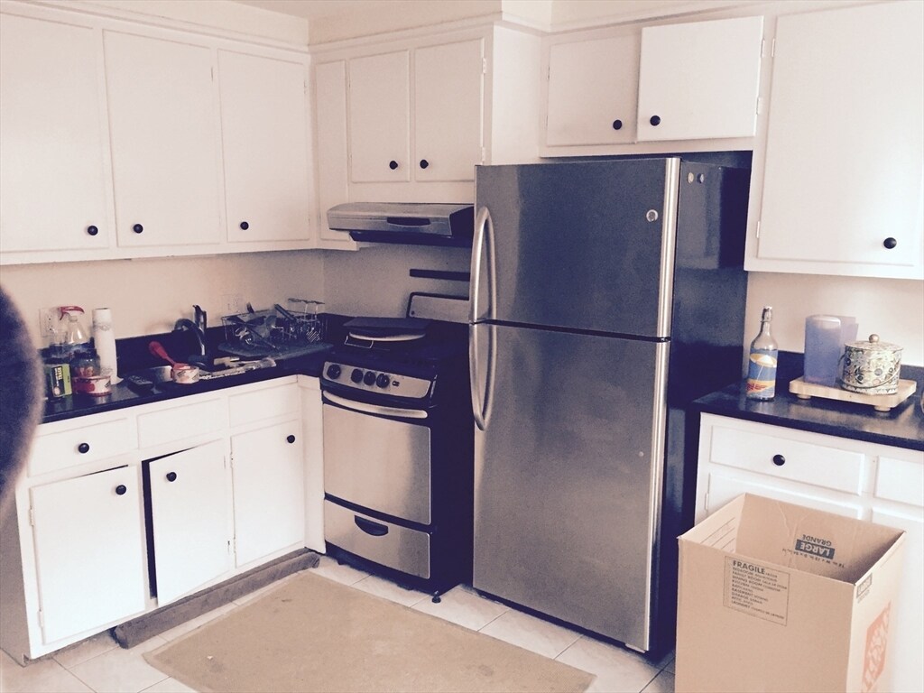 Primary Photo - 261 North St