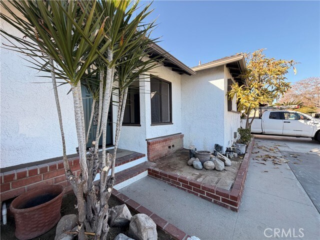 Foto del edificio - 541 N Broadmoor Ave