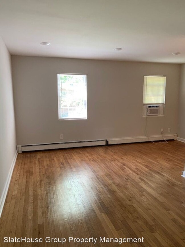 Building Photo - 631 Quincy St