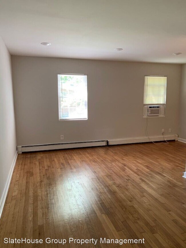 Foto del edificio - 631 Quincy St