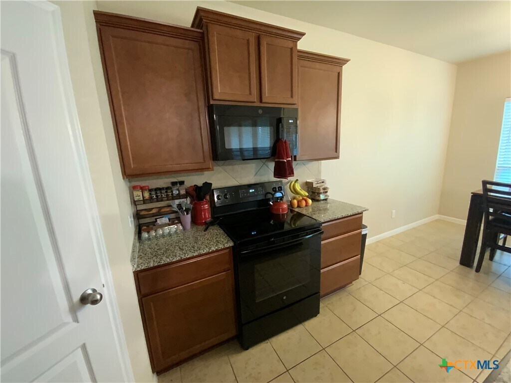 Building Photo - 7305 Lee Hall Loop