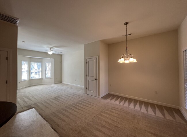 Foto del edificio - Townhouse For Rent