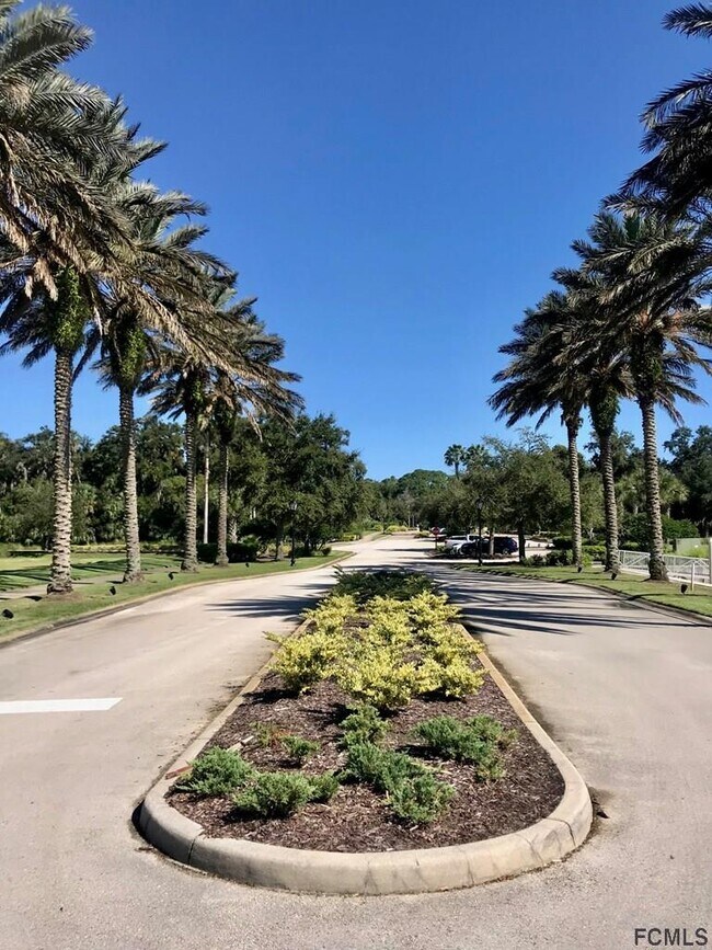 Foto del edificio - 102 Yacht Harbor Dr