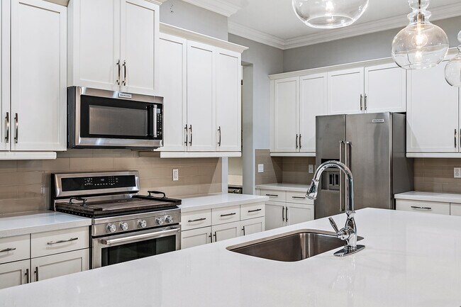 Building Photo - 5221 Beland Dr