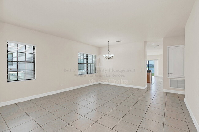 Photo - 10466 Stapeley Dr House