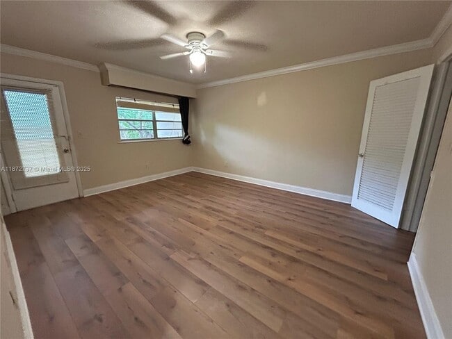 Foto del edificio - 11855 NE 19th Dr