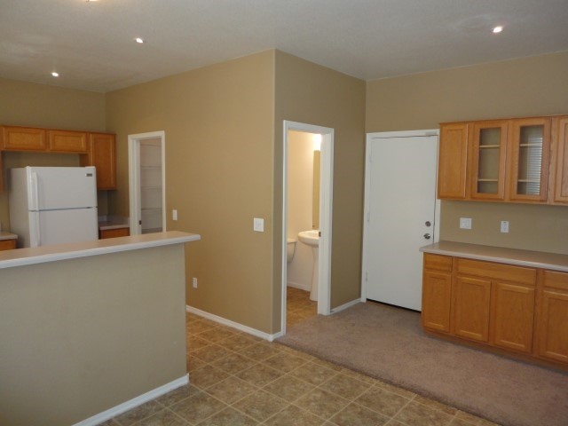 Foto del edificio - 6245 W Warner St