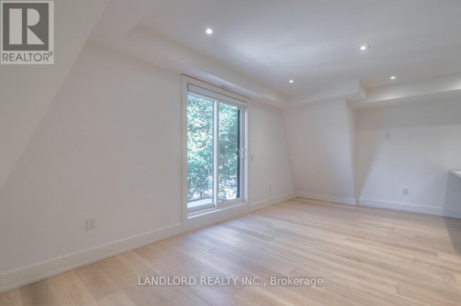 Building Photo - 37 Boustead Ave