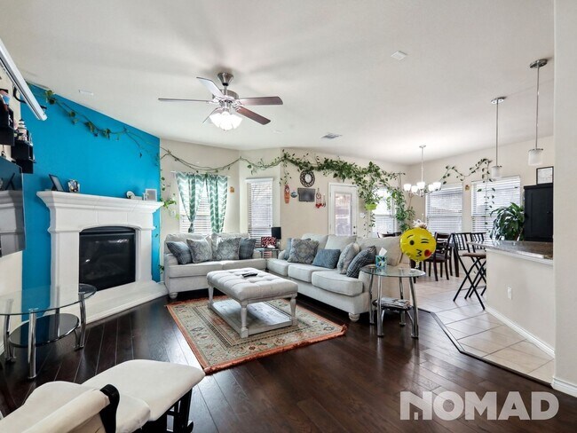 Foto del edificio - 3 Bedroom Single Family Home in McKinney